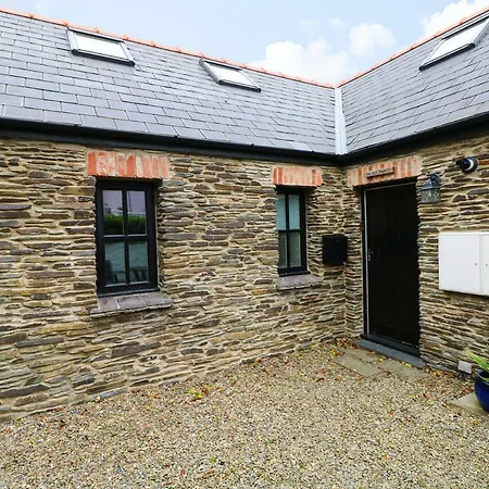 The Old Stables Villa Fishguard Exterior photo